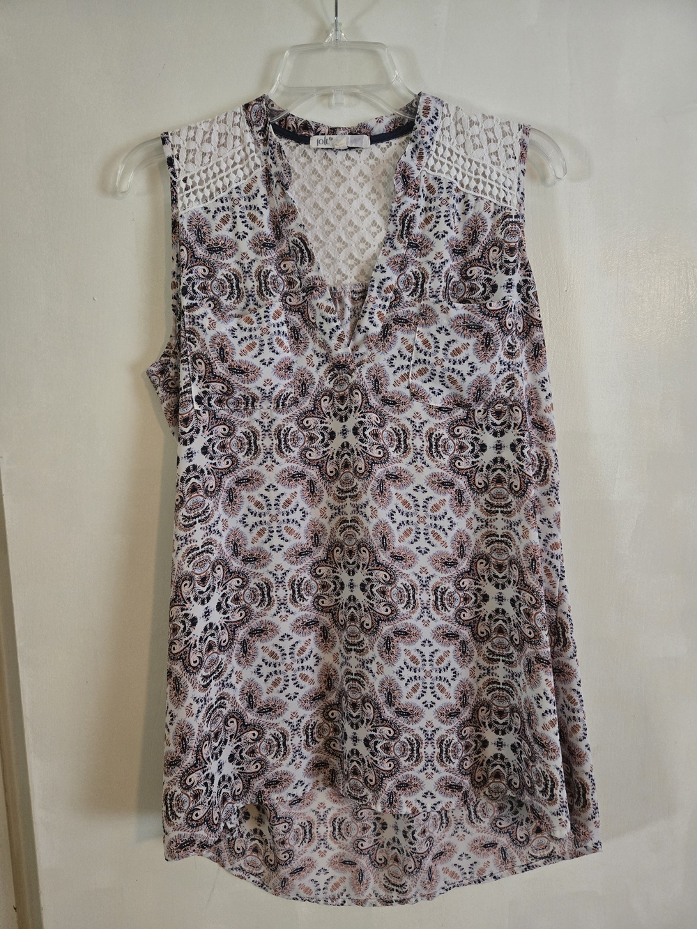 Jolt Sleeveless Lace Yoke Printed V-Neck Top - White/Pink/Brown